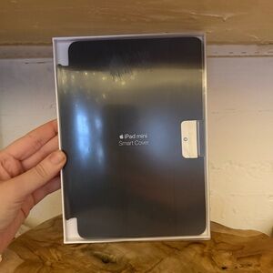 Apple iPad Mini Smart Cover 5th Generation - Black